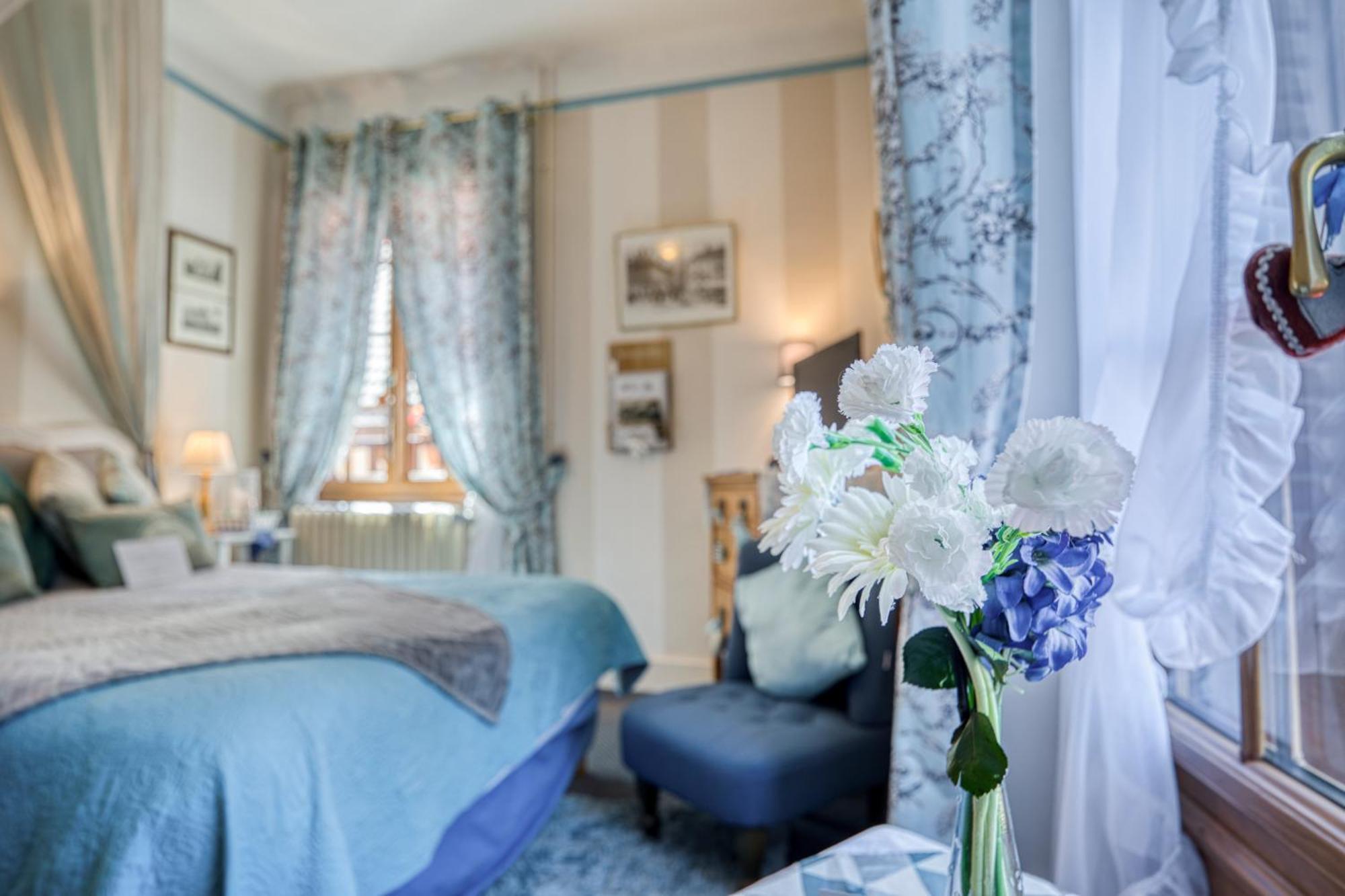 Hotel Les Cygnes Évian-les-Bains Exteriér fotografie