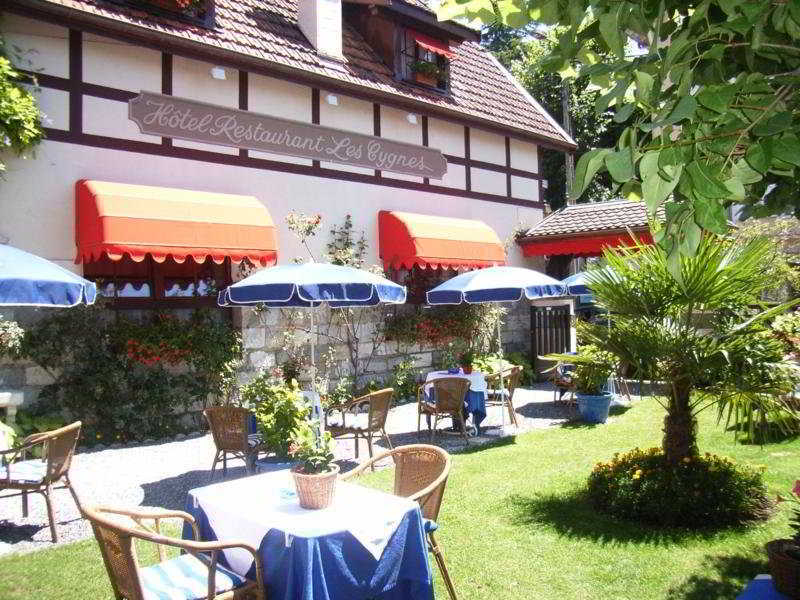 Hotel Les Cygnes Évian-les-Bains Exteriér fotografie