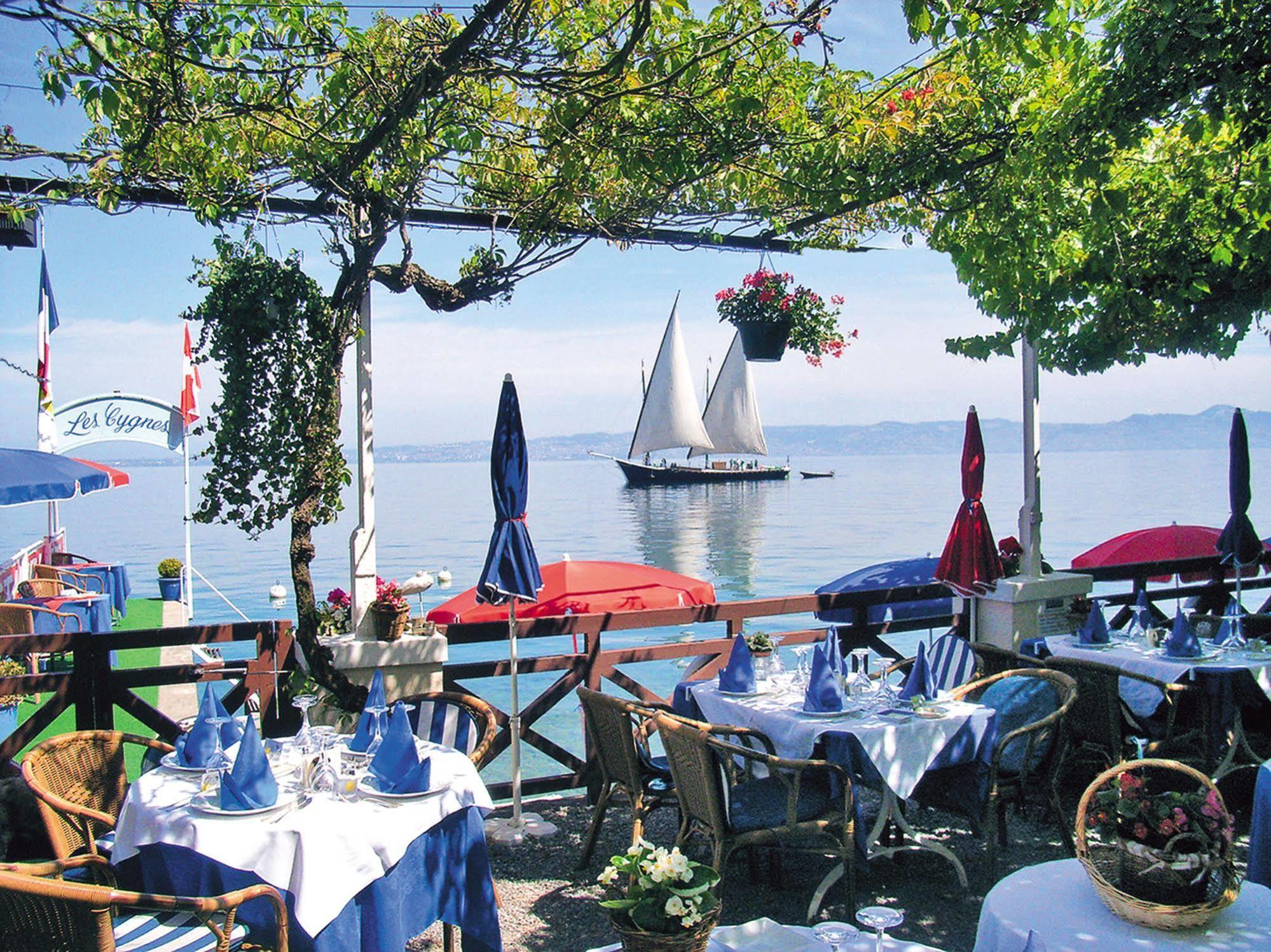Hotel Les Cygnes Évian-les-Bains Exteriér fotografie