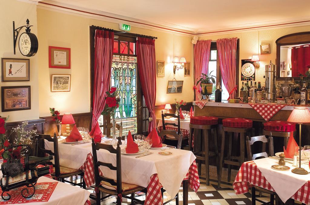 Hotel Les Cygnes Évian-les-Bains Exteriér fotografie